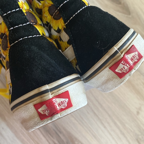 Vans SK-8 Hi Sunflowers, Hi tops, Women’s 5.5, Men’s 4 - Picture 6 of 7